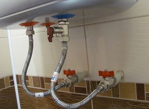 Подключение накопительного водонагревателя в Якутске
